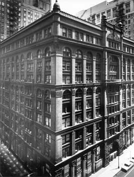 The Rookery Building. Photo courtesy of the Chicago Historical Society.