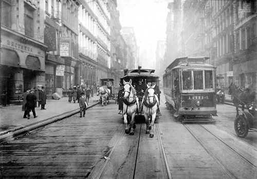 The last of the horse-drawn carriages. Photo by Brown Brothers. Courtesy of the New York Times photo archive.