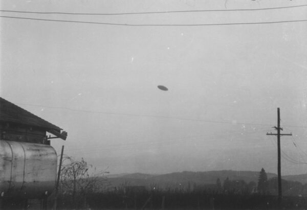 An unidentified flying saucer in the sky