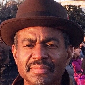Michael Gomez